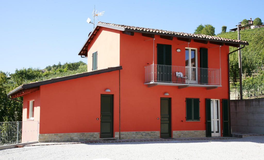 Residenza Albatros Villa Castiglione Falletto Exterior photo