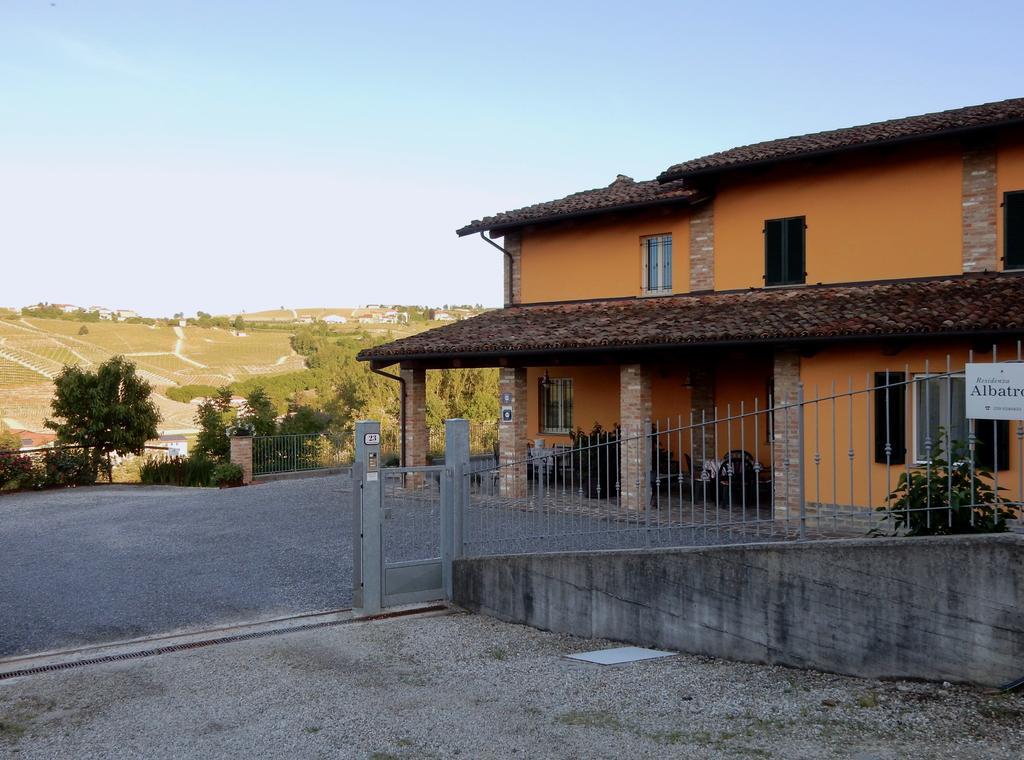 Residenza Albatros Villa Castiglione Falletto Exterior photo