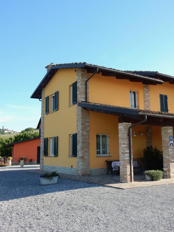 Residenza Albatros Villa Castiglione Falletto Exterior photo